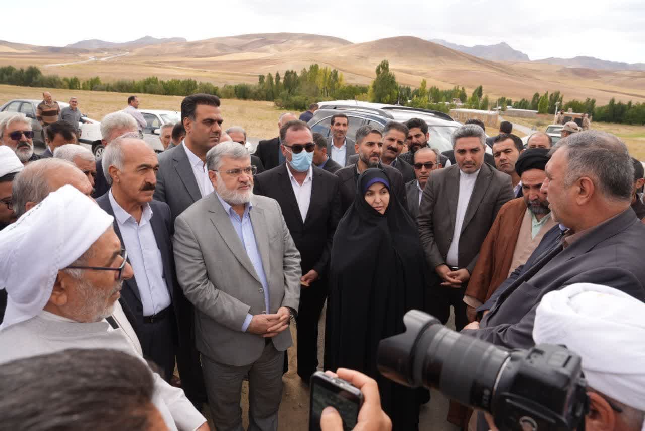 بازدید استاندار آذربایجانغربی از روند اجرای پروژه گازرسانی اینکه سو در بخش صومای برادوست ارومیه + تصاویر