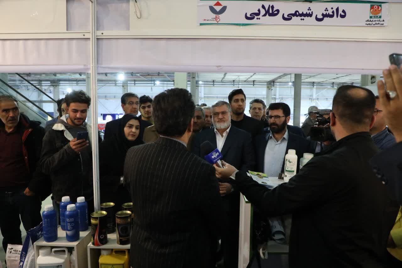 آلبوم تصویری / بازدید استاندار آذربایجان غربی از غرفه های نمایشگاه بین المللی صنایع و ماشین آلات کشاورزی ارومیه