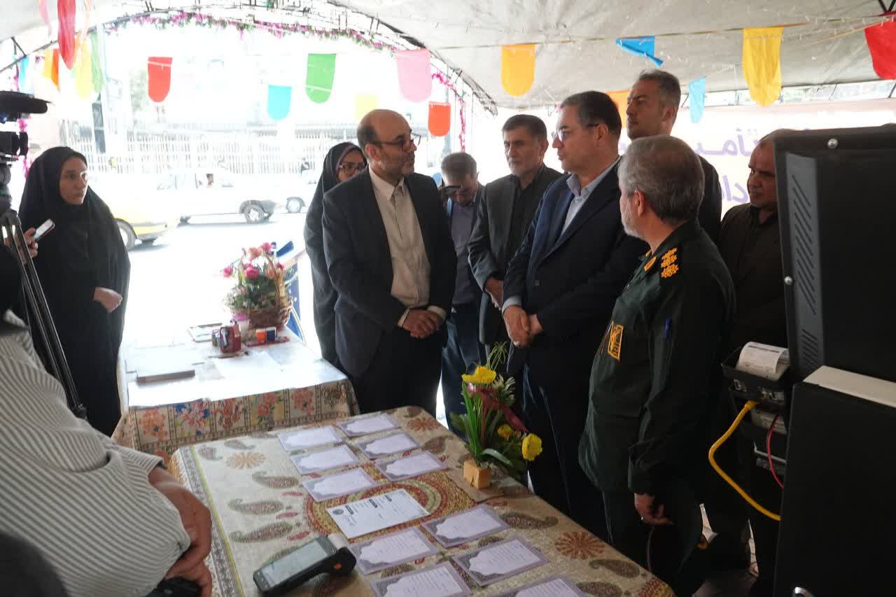 هیچ دانشآموزی نباید به دلیل مشکلات مالی از تحصیل بازبماند