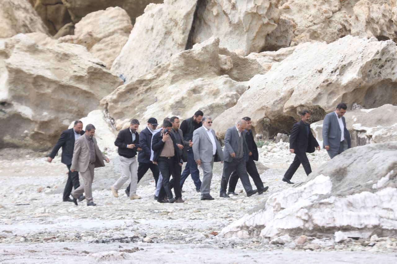 آلبوم تصویری / بازدید استاندار آذربایجانغربی از ساحل شمالی دریاچه ارومیه