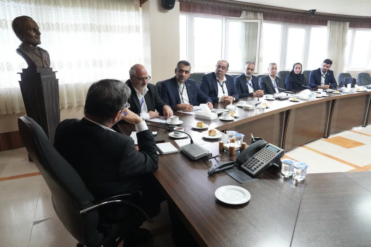 دیدار جمعی از مدیران ایران ایر با استاندار آذربایجانغربی + تصاویر