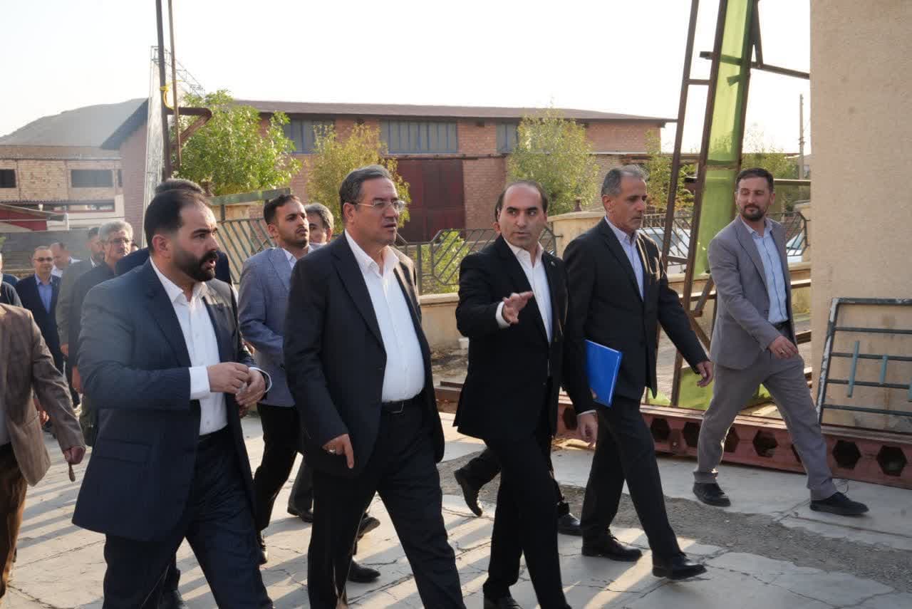 تکمیل زنجیره ارزش گلوکز در آذربایجانغربی با نوسازی و احیای 4 واحد راکد + تصاویر