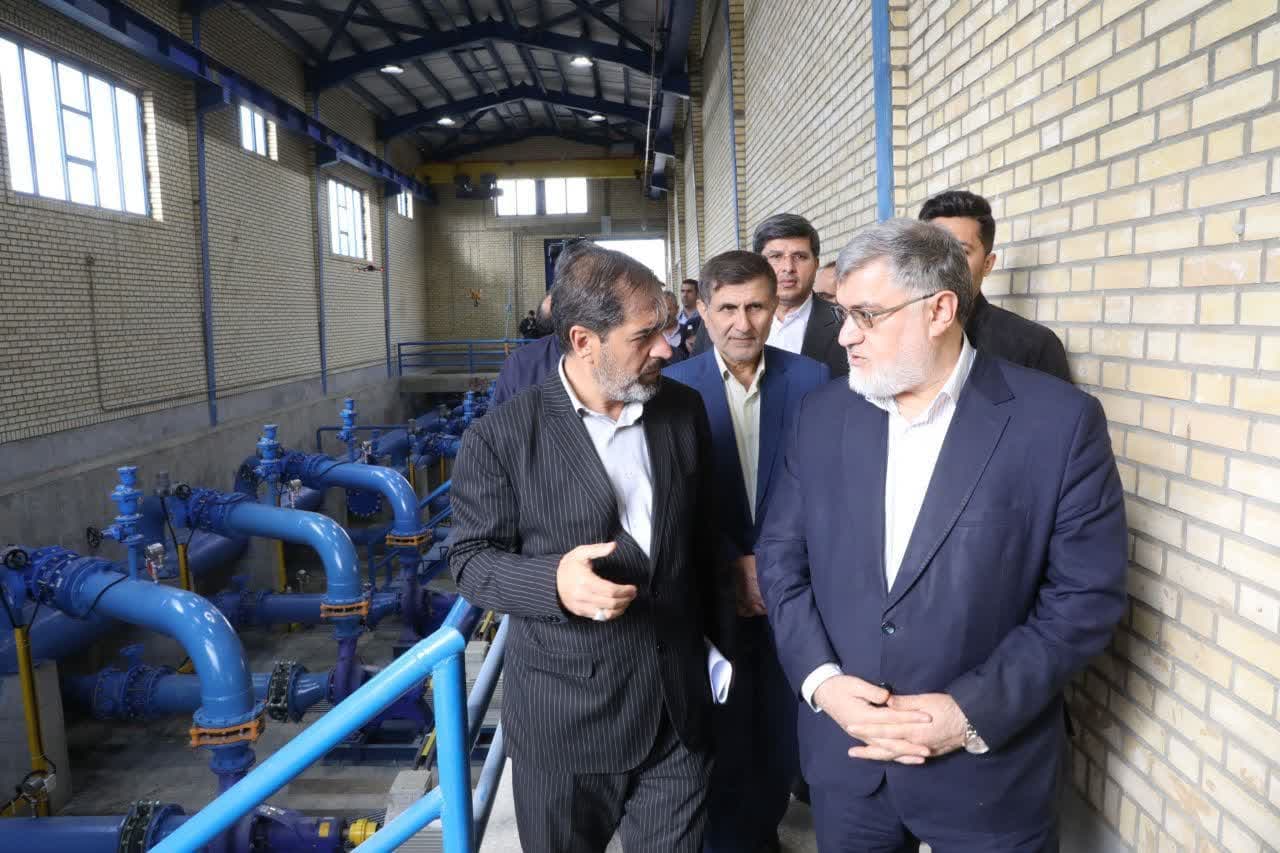 بازدید استاندار آذربایجانغربی از پروژه شبکه آبیاری زهکشی سد سیلوه + تصاویر