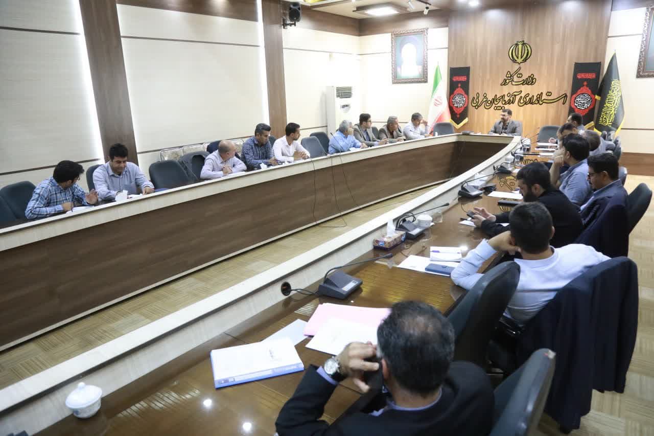 برگزاری جلسه کارگروه انرژیهای تجدیدپذیر آذربایجانغربی + تصاویر