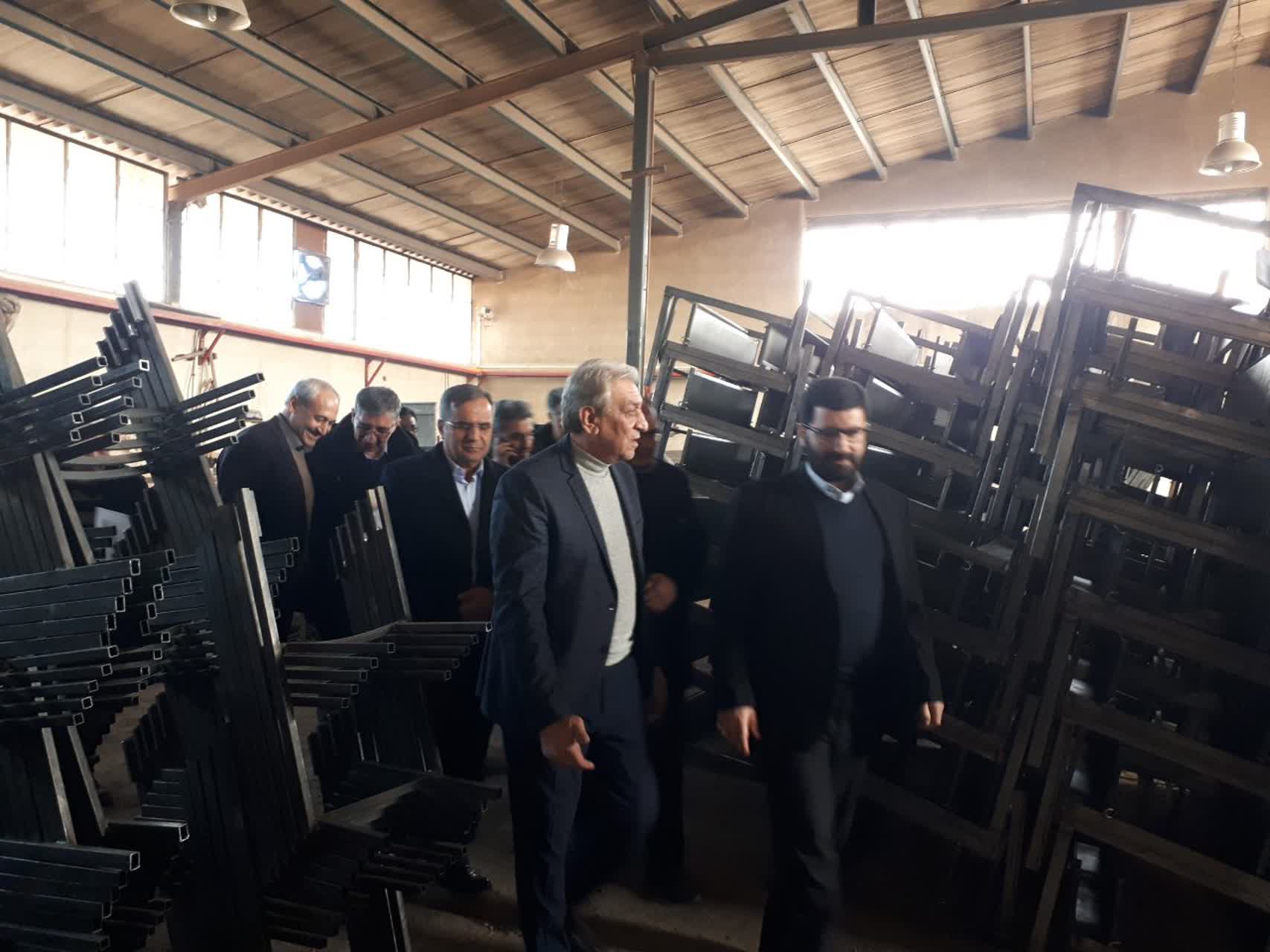 بازدید معاون هماهنگی امور اقتصادی استاندار آذربایجانغربی از دو واحد تولیدی و صنعتی