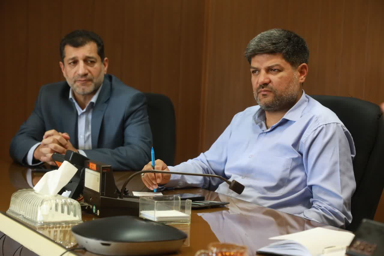 برگزاری جلسه بررسی آخرین وضعیت مسجد جامع ارومیه + تصاویر