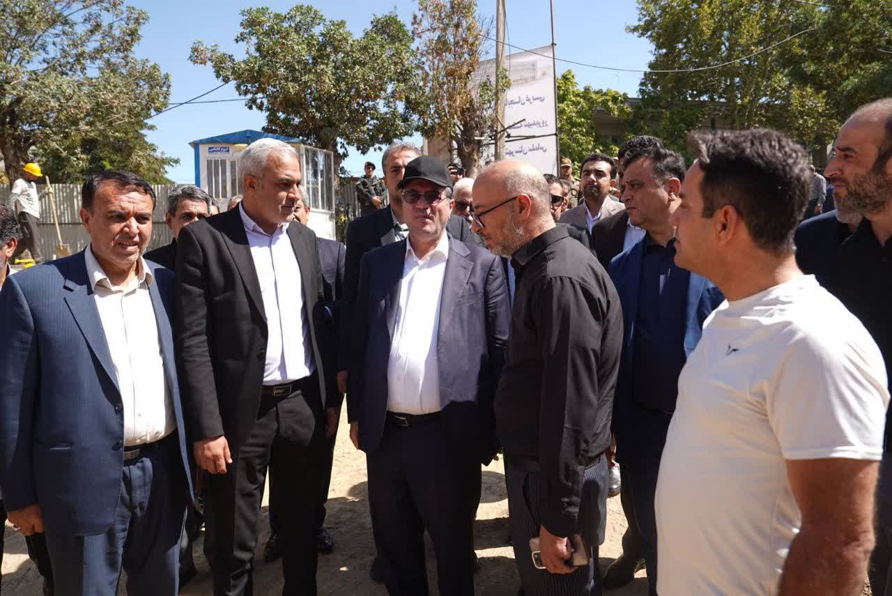 رویال پارک سلماس گامی تازه در توسعه زیرساختهای تجاری، فرهنگی و تفریحی + تصاویر