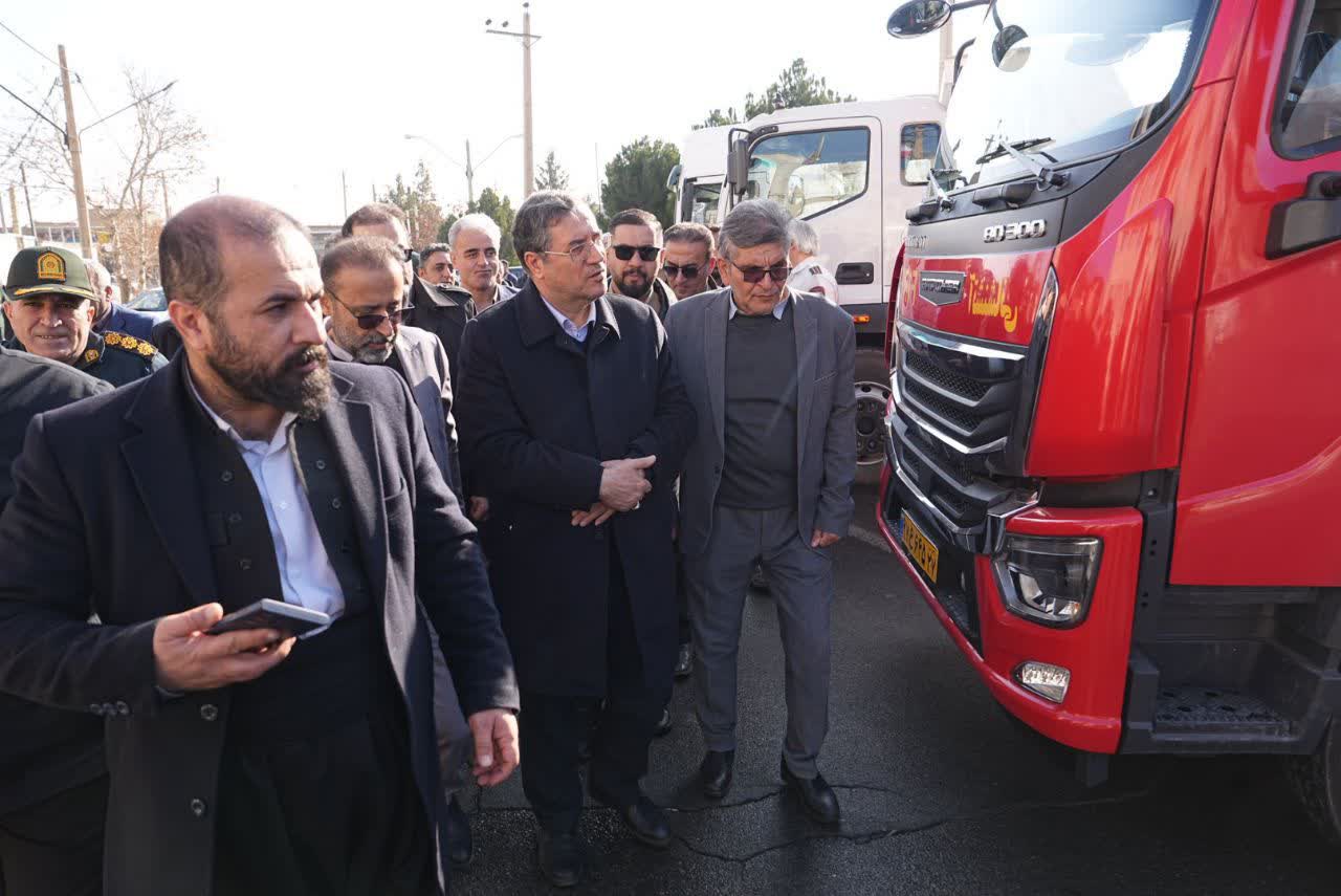 رونمایی از ماشین‌آلات جدید شهرداری اشنویه + تصاویر