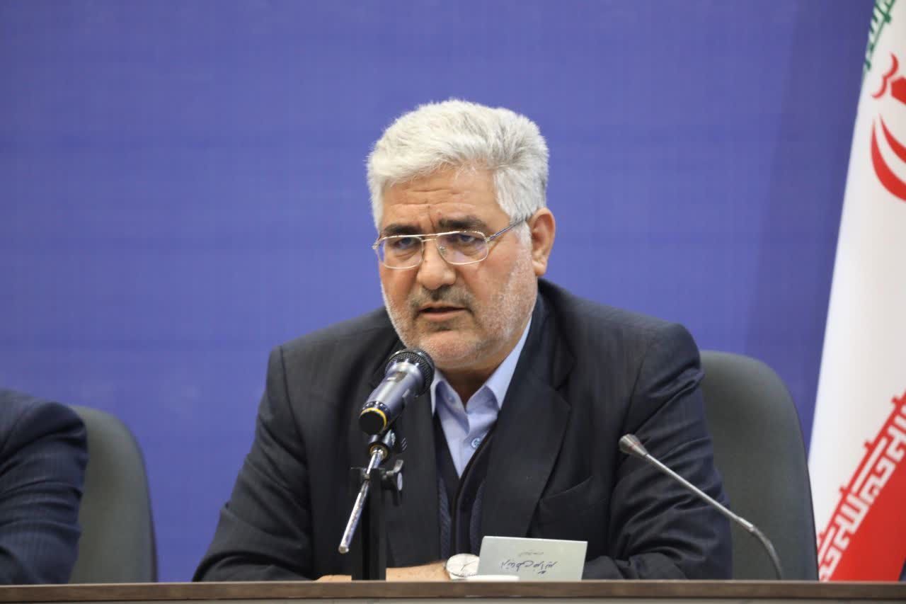 آلبوم تصویری / آیین آغاز عملیات اجرایی نهضت توسعه فیبر نوری توسط شرکت مخابرات ایران در آذربایجانغربی