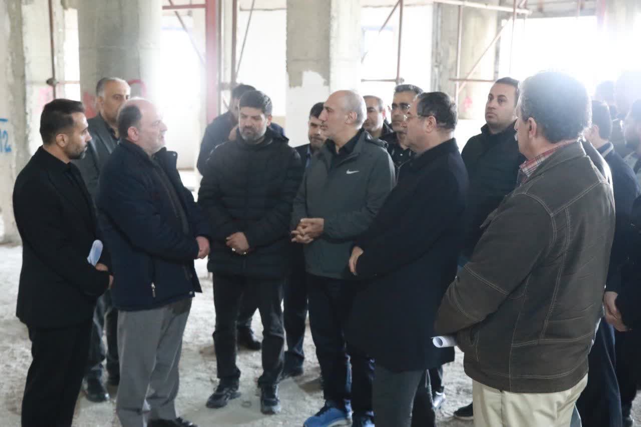 بازدید معاون رئیس‌جمهور و استاندار آذربایجان‌غربی از روند تکمیل پروژه بیمارستان 450 تخت‌خوابی ارومیه + تصاویر