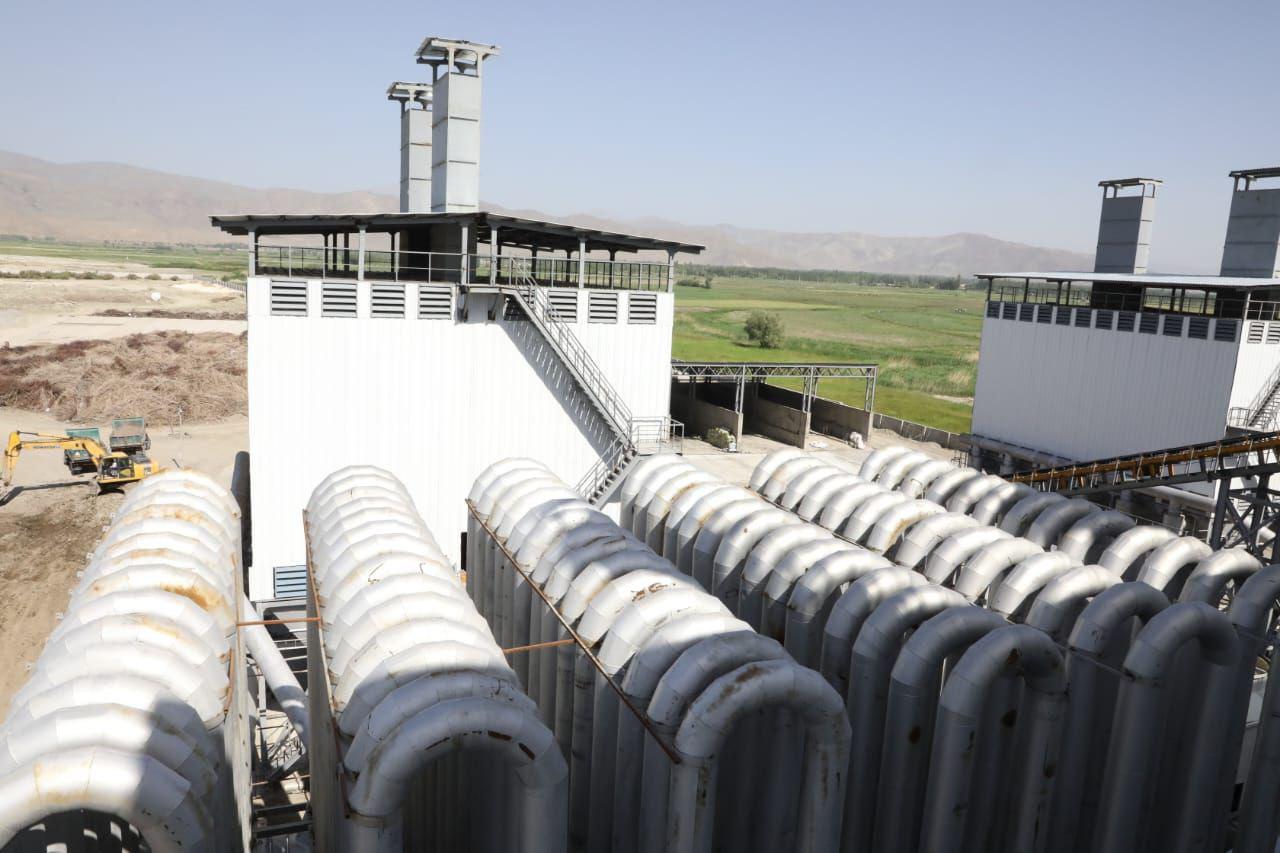 بازدید استاندار آذربایجانغربی از روند احداث کارخانه تولید سیلیکون + تصاویر