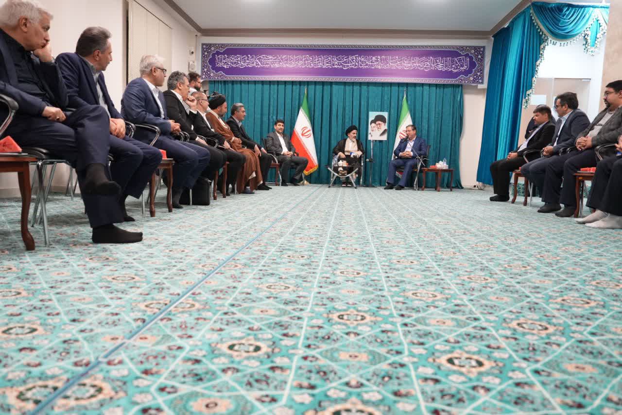 آلبوم تصویری / دیدار وزیر ارتباطات و فناوری اطلاعات با نماینده ولی فقیه در آذربایجانغربی