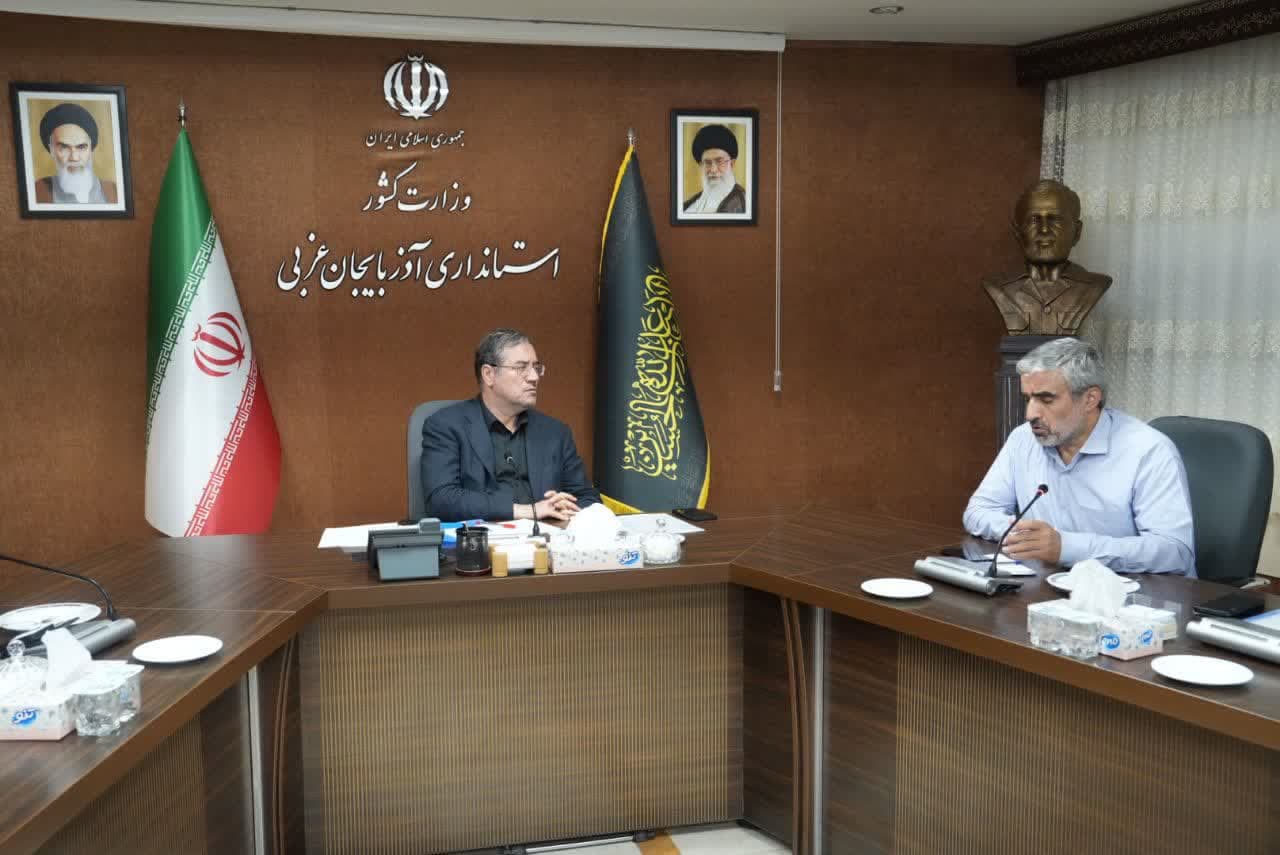 دیدار نماینده ویژه رئیس سازمان برنامه و بودجه با استاندار آذربایجانغربی + تصاویر