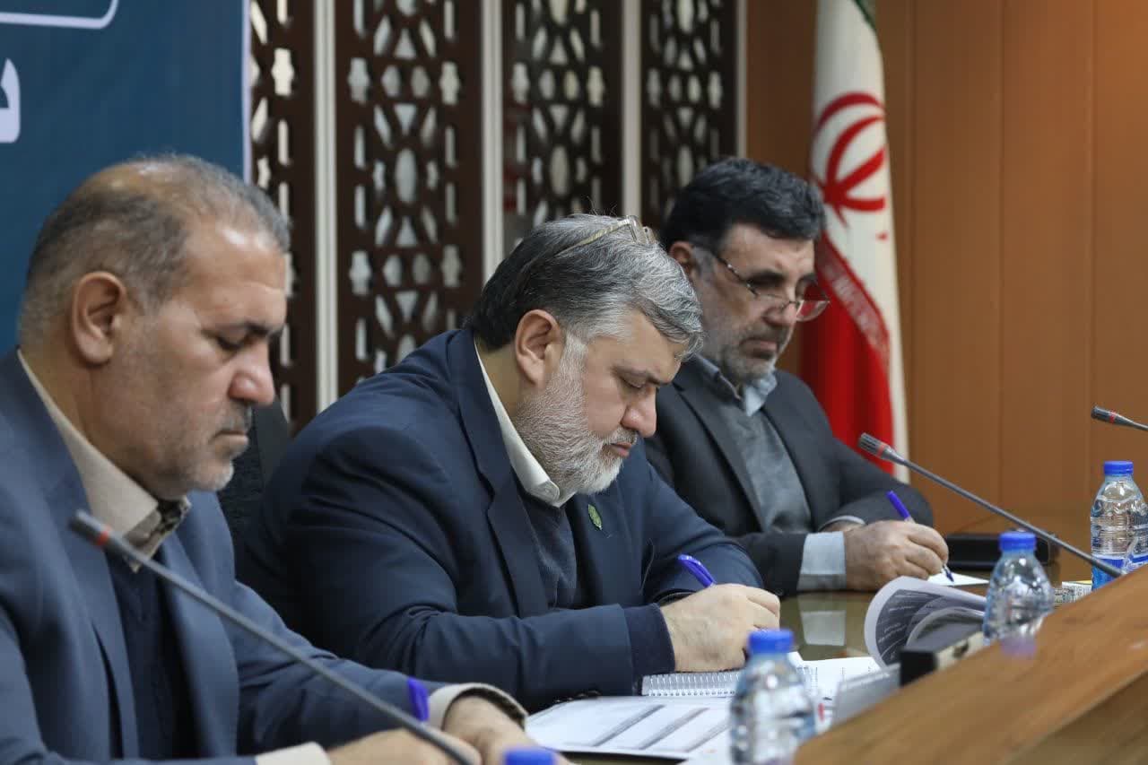 آلبوم تصویری / دیدار استاندار آذربایجانغربی با جمعی از اقشار مختلف مردم شهرستان شاهین دژ