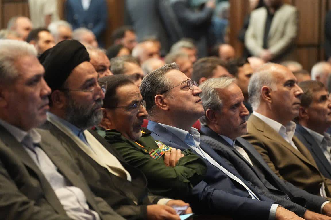 آلبوم تصویری / تجلیل از جهادگران صنعت و معدن آذربایجان‌غربی
