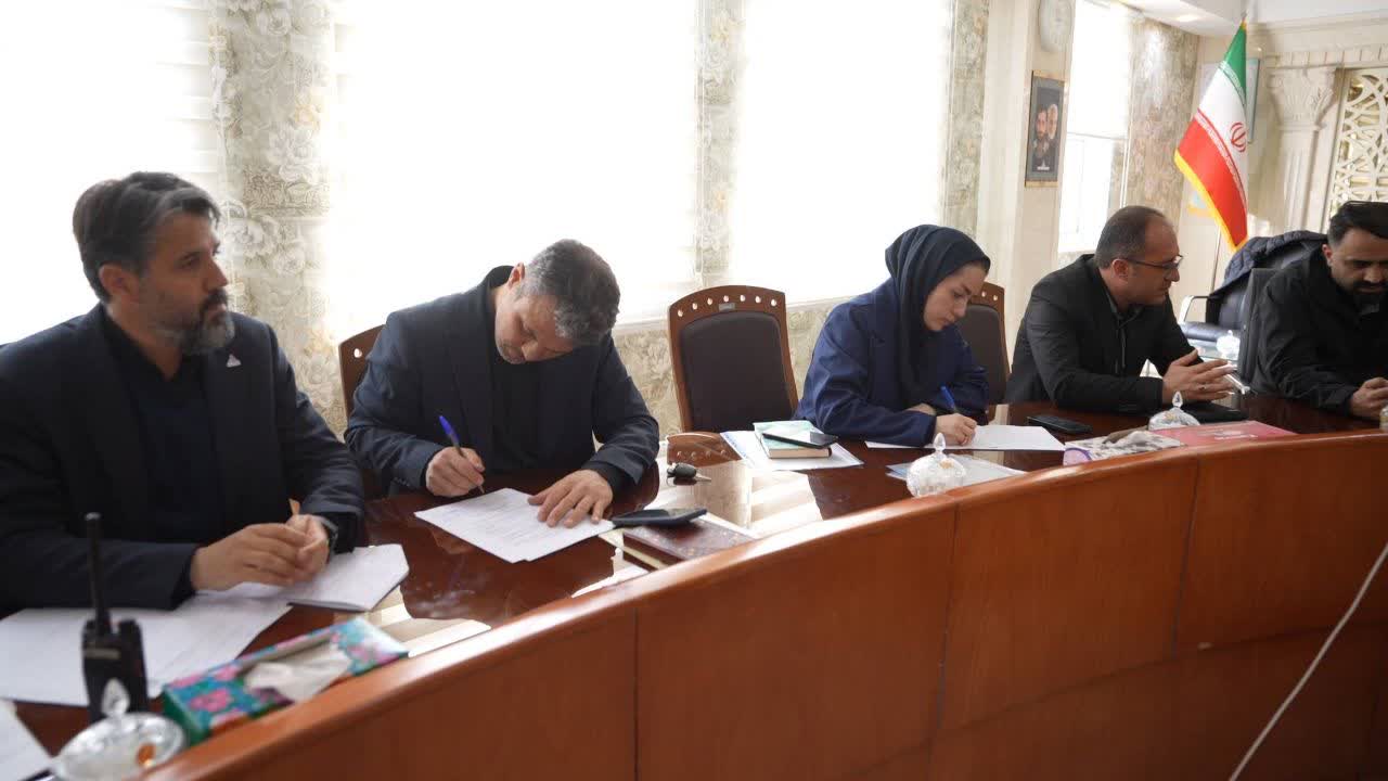 برگزاری جلسه هماهنگی واگذاری انشعاب شرکت‌های خدمات‌رسان آذربایجان‌غربی