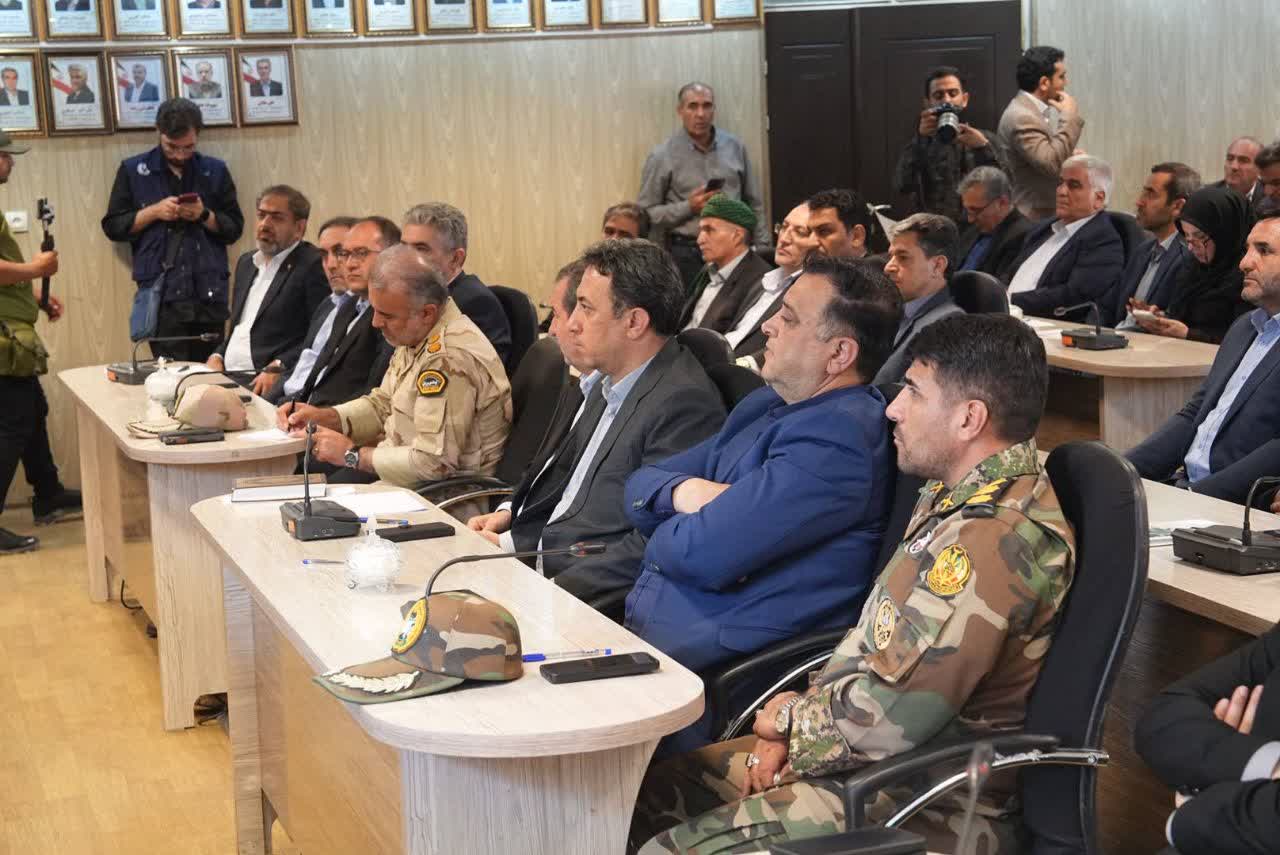برگزاری جلسه شورای اداری سلماس جهت شتاببخشی به توسعه شهرستان + تصاویر
