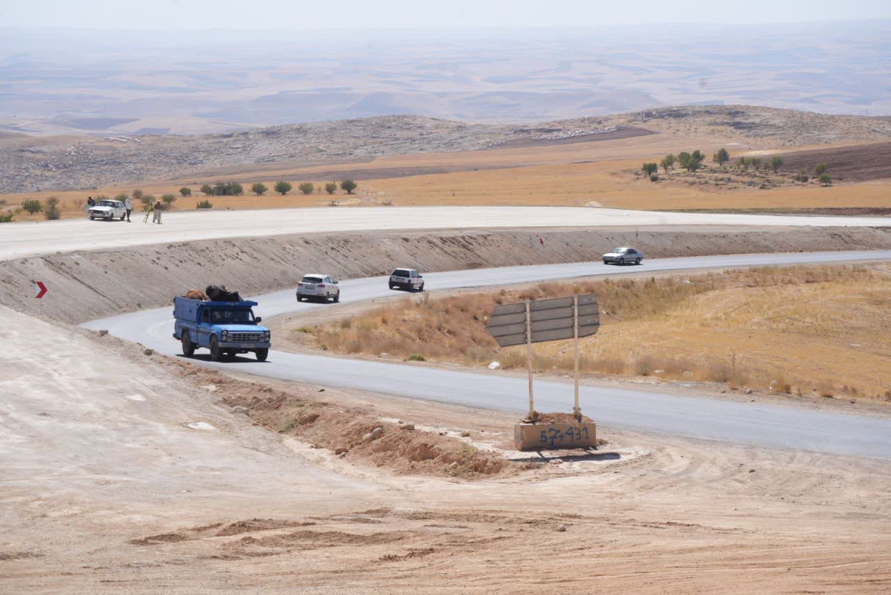 بازدید استاندار آذربایجانغربی از پروژه محور شاهیندژ - تکاب + تصاویر