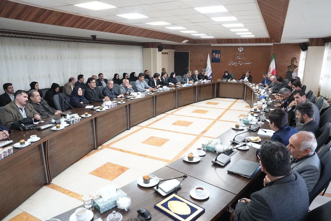 برگزاری نشست تشکل‌های زیست‌محیطی آذربایجان‌غربی + تصاویر