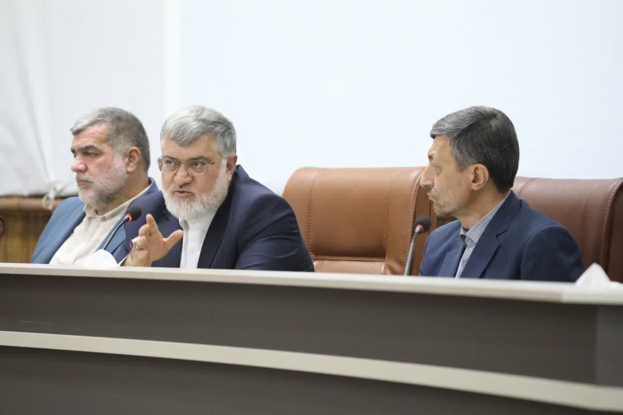 برگزاری جلسه بررسی روند بازسازی مناطق زلزلهزده شهرستان خوی + تصاویر