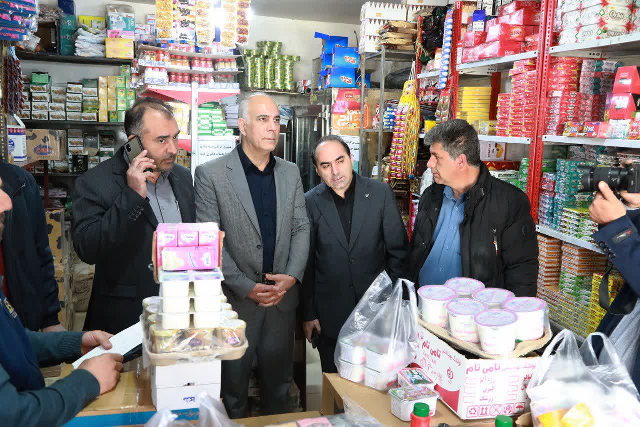 بازدید معاون استاندار آذربایجان‌غربی از بازار ارومیه + تصاویر