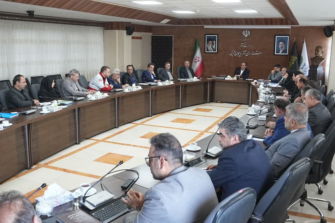 تأکید استاندار آذربایجانغربی بر همافزایی نهادهای حمایتی در رفع مشکلات نیازمندان