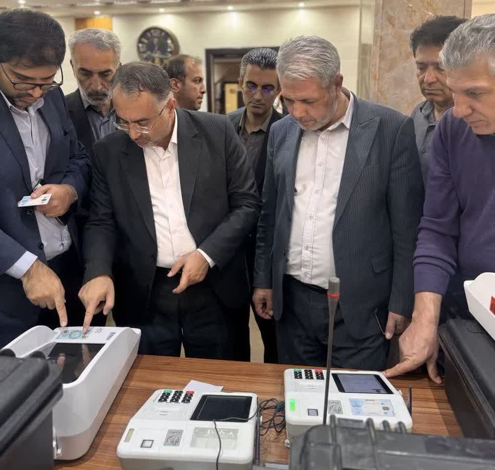 بازدید رئیس ستاد انتخابات آذربایجانغربی از دومین مانور انتخابات تمام الکترونیک