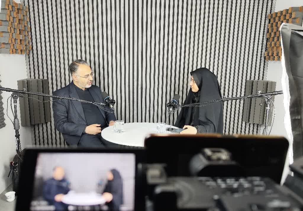 راویان، مستندسازان و خبرنگاران نقش مهم و کلیدی در ماندگاری جنگ تحمیلی دارند