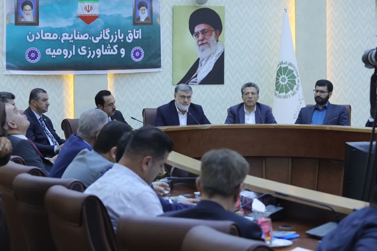 آلبوم تصویری / نشست استانداران هم مرز جمهوری اسلامی ایران در اقلیم کردستان عراق با فعالان اقتصادی استان