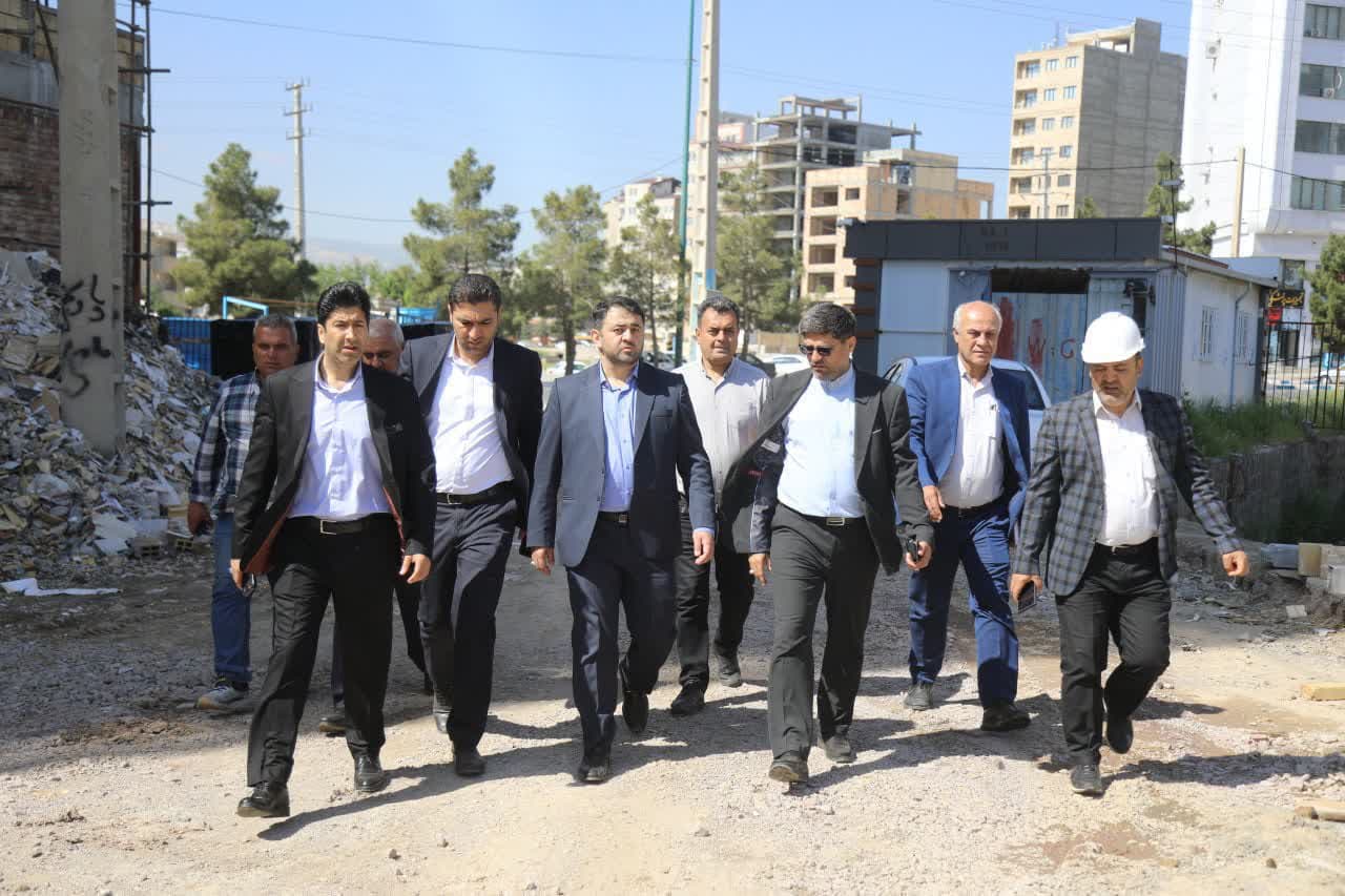 بازدید معاون هماهنگی امور عمرانی استاندار آذربایجانغربی از روند اجرای پروژه احداث زیرگذر شورا در ارومیه