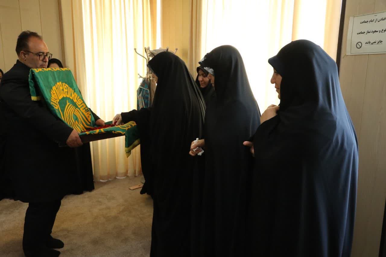 آلبوم تصویری / حضور خادمین حرم مطهر حضرت امام رضا (علیه السلام ) در جمع همکاران استانداری آذربایجانغربی
