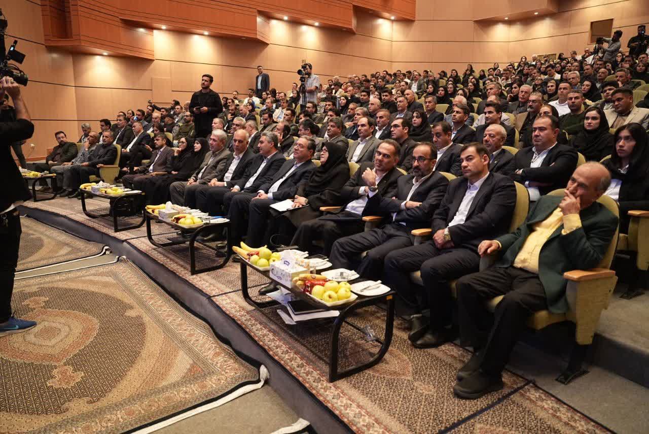 آلبوم تصویری / برگزاری آیین تجلیل از واحدهای نمونه استاندارد آذربایجانغربی