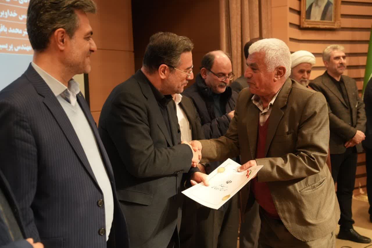 آلبوم تصویری / حضور استاندار آذربایجانغربی در جشنواره تجلیل از برگزیدگان پژوهش و فناوری استان