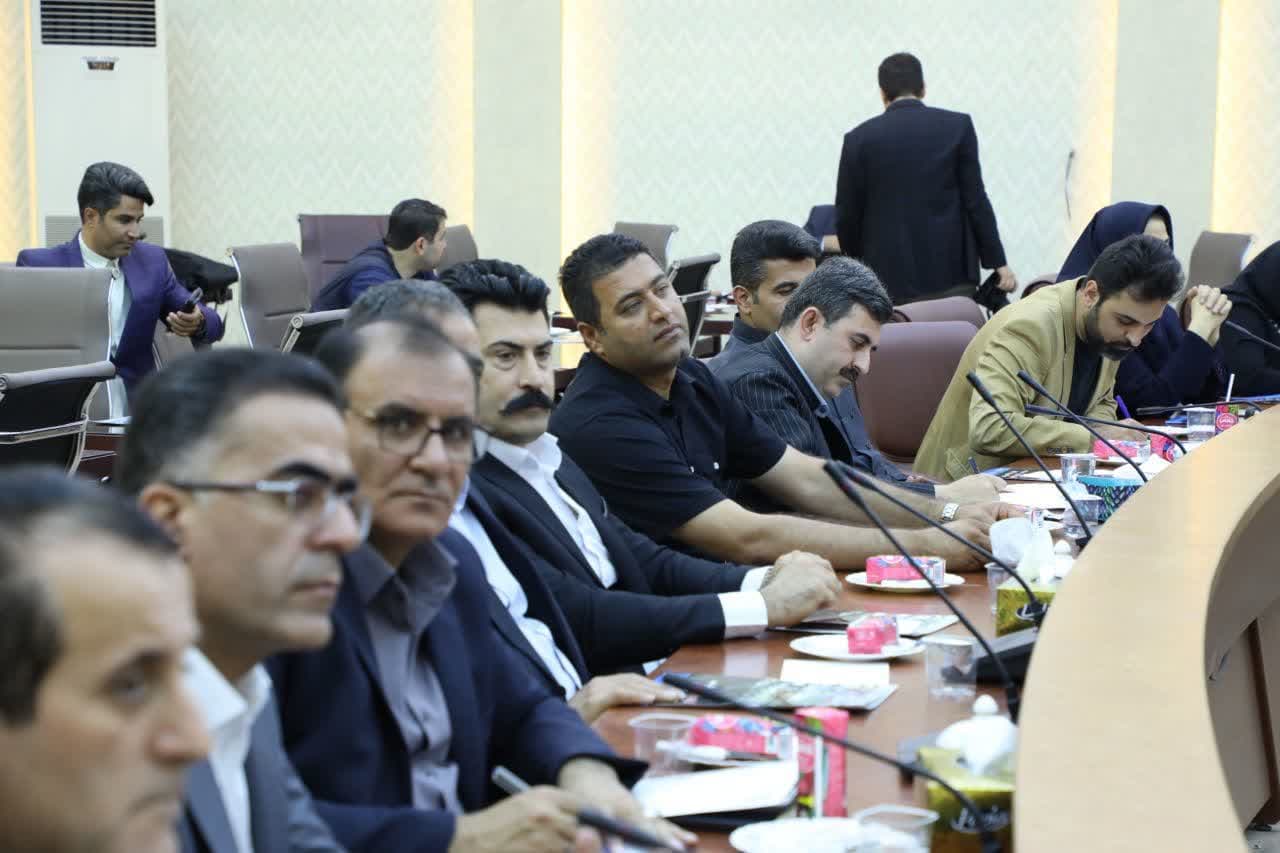 آلبوم تصویری / نشست استانداران هم مرز جمهوری اسلامی ایران در اقلیم کردستان عراق با فعالان اقتصادی استان