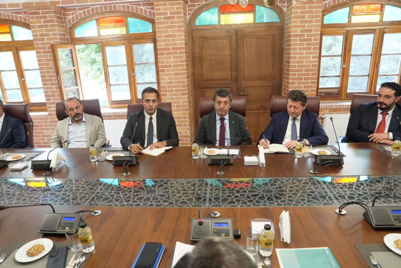 آلبوم تصویری / دیدار رئیس گروه دوستی پارلمانی ترکیه و ایران با استاندار آذربایجانغربی