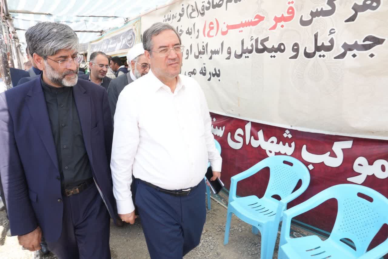 بازدید استاندار آذربایجانغربی از روند ارائه خدمات به زائران اربعین حسینی + تصاویر
