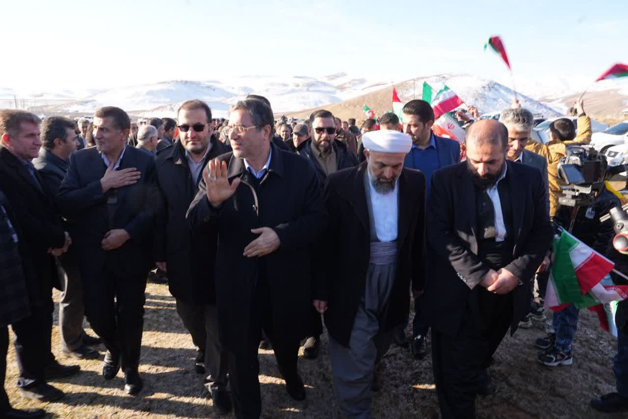 آغاز سفر استاندار آذربایجانغربی به شهرستان اشنویه + تصاویر