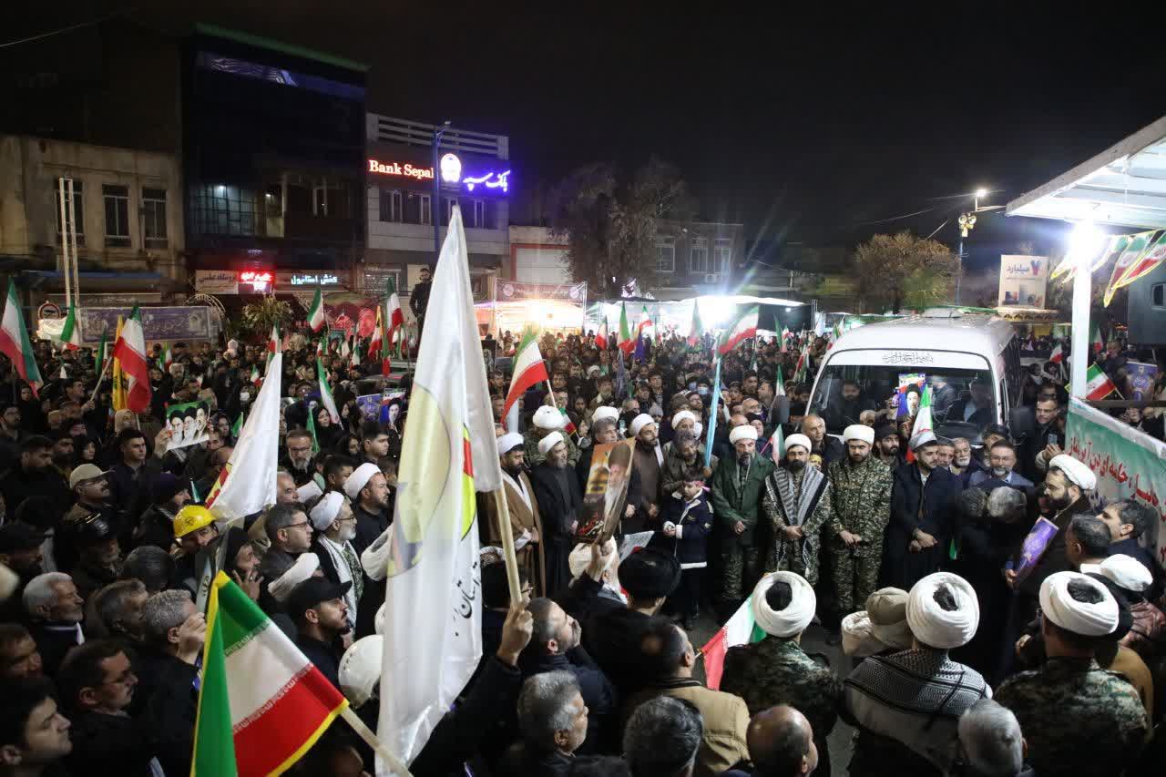 تداوم تجمعات شبانه مردم ارومیه + تصاویر