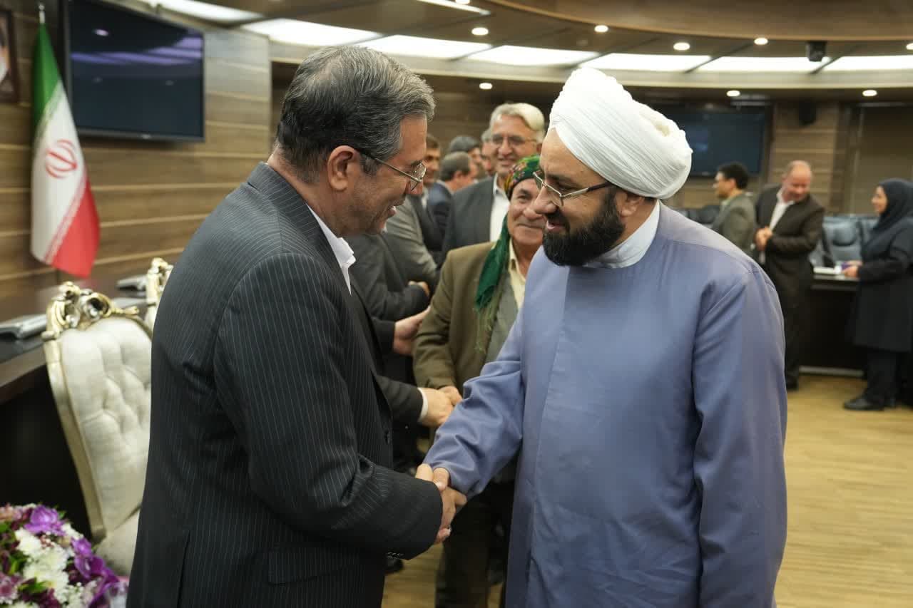 آلبوم تصویری / دیدار استاندار آذربایجانغربی با اقشار مختلف به مناسبت اعیاد نوروز و فطر
