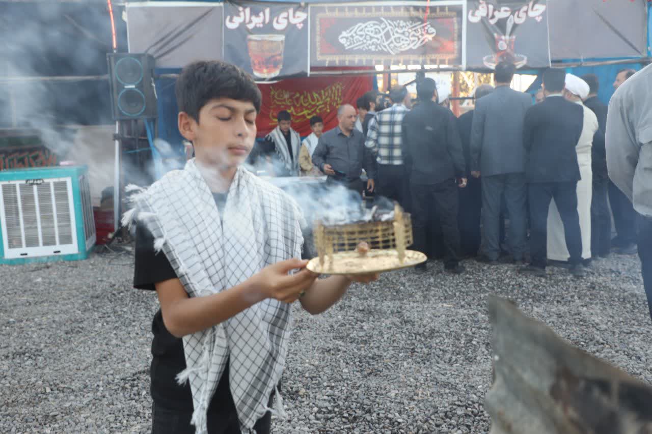 آلبوم تصویری / بازدید استاندار آذربایجانغربی از موکبهای مردمی شهرستان خوی