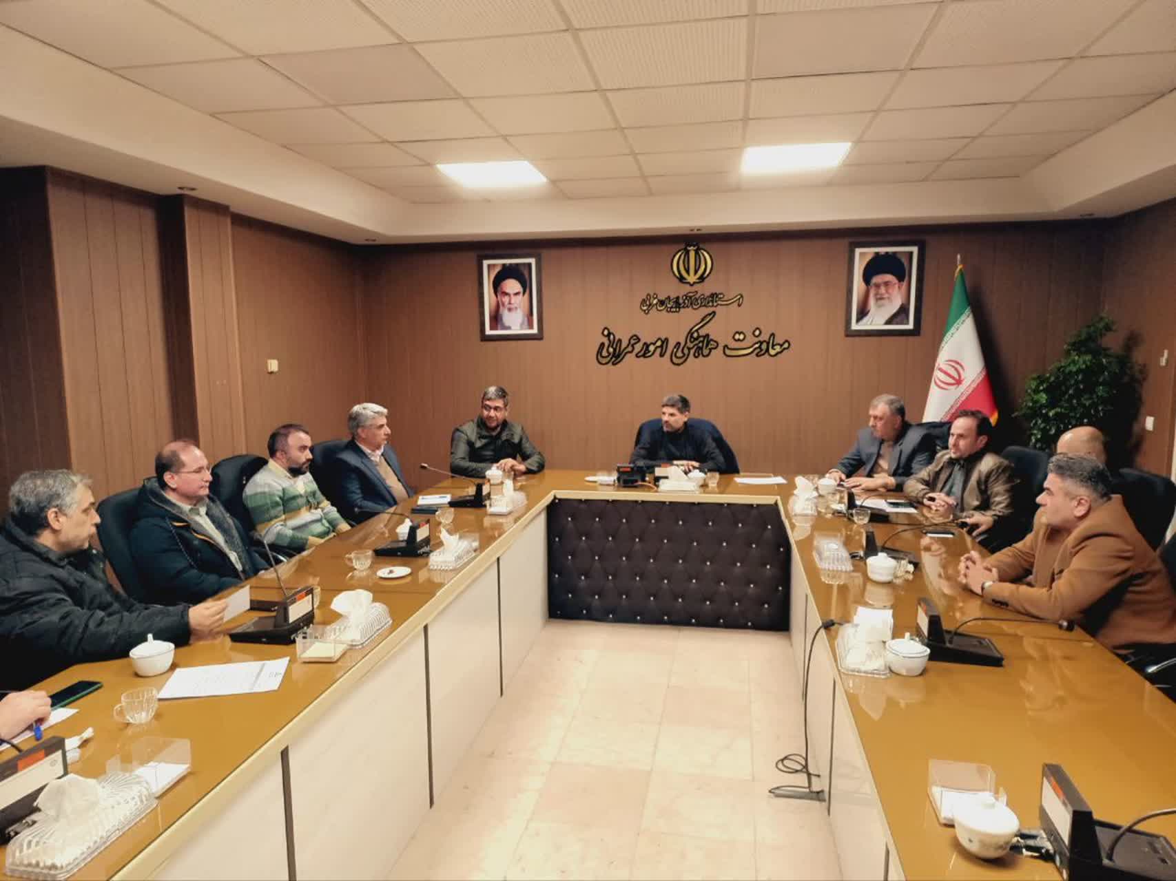 برگزاری جلسه مدیریت مصرف انرژی در آذربایجان‌غربی