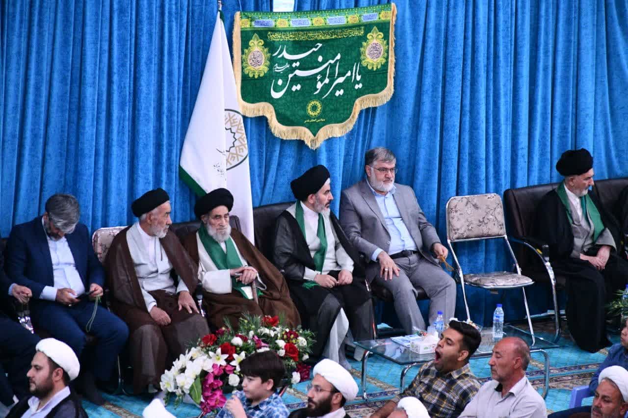 آلبوم تصویری / حضور استاندار آذربایجانغربی در جشن بزرگ غدیر خم در مصلی امام خمینی (ره ) ارومیه