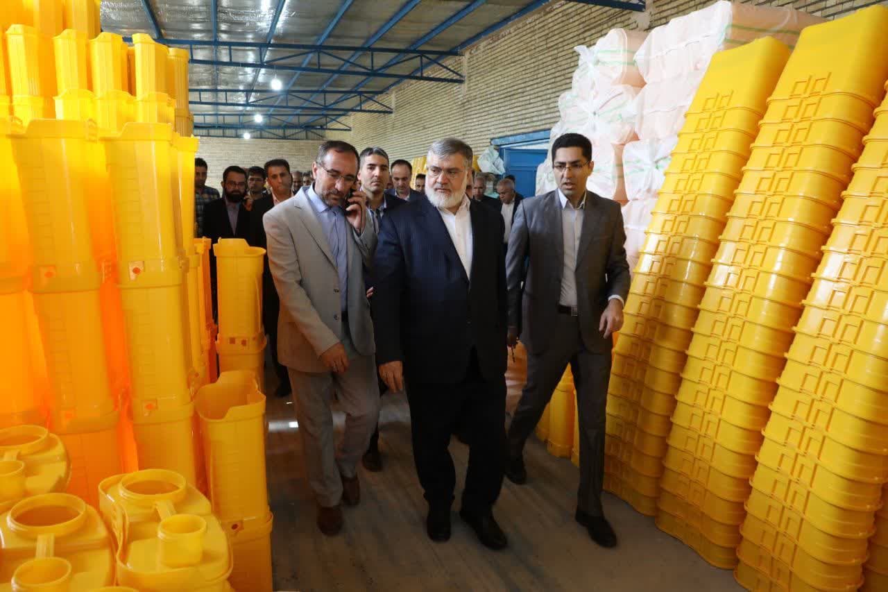بازدید استاندار آذربایجان غربی از واحدهای تولیدی و صنعتی شهرستان میاندوآب + تصاویر