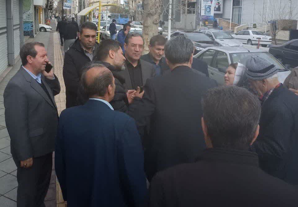 بازدید استاندار آذربایجان‌غربی از محل میز خدمت استانداری + تصاویر