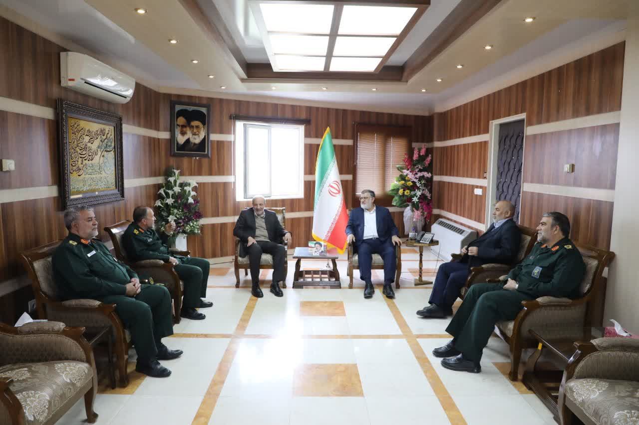 دیدار فرمانده قرارگاه حمزه سیدالشهدا (س) و فرمانده سپاه شهدای استان با استاندار آذربایجانغربی