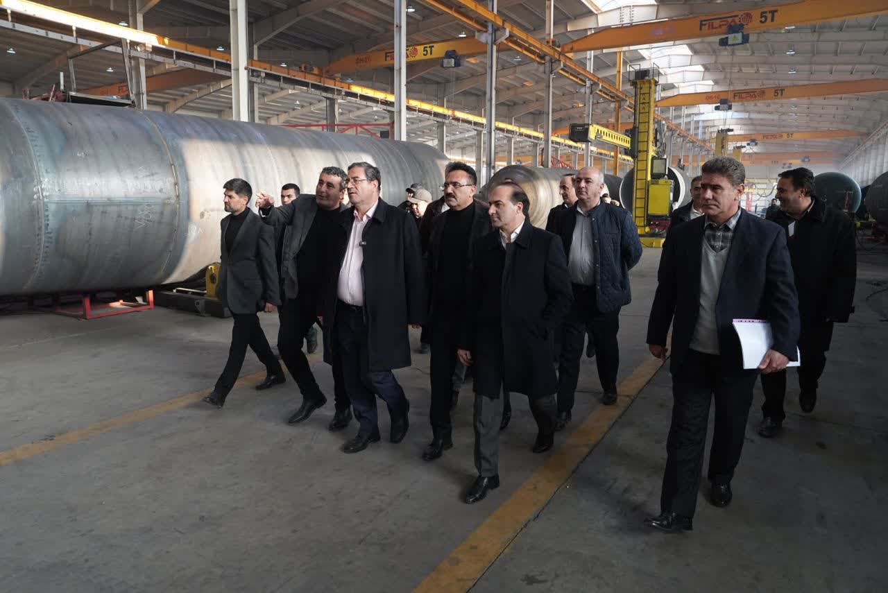بازدید استاندار آذربایجان‌غربی از کارخانه فیلپا در ارومیه + تصاویر