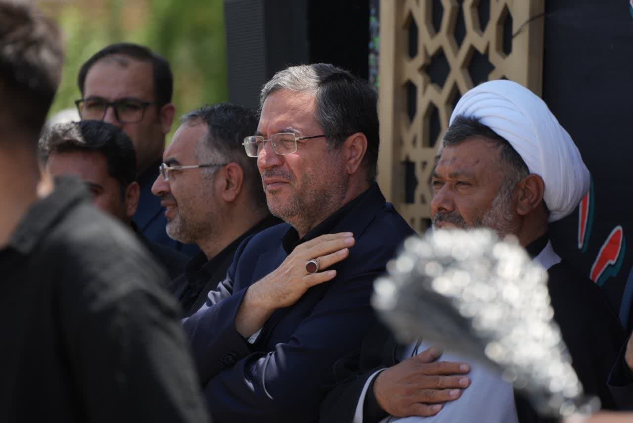 آلبوم تصویری / حضور استاندار آذربایجانغربی در آیین عزاداری تاسوعای حسینی در ارومیه