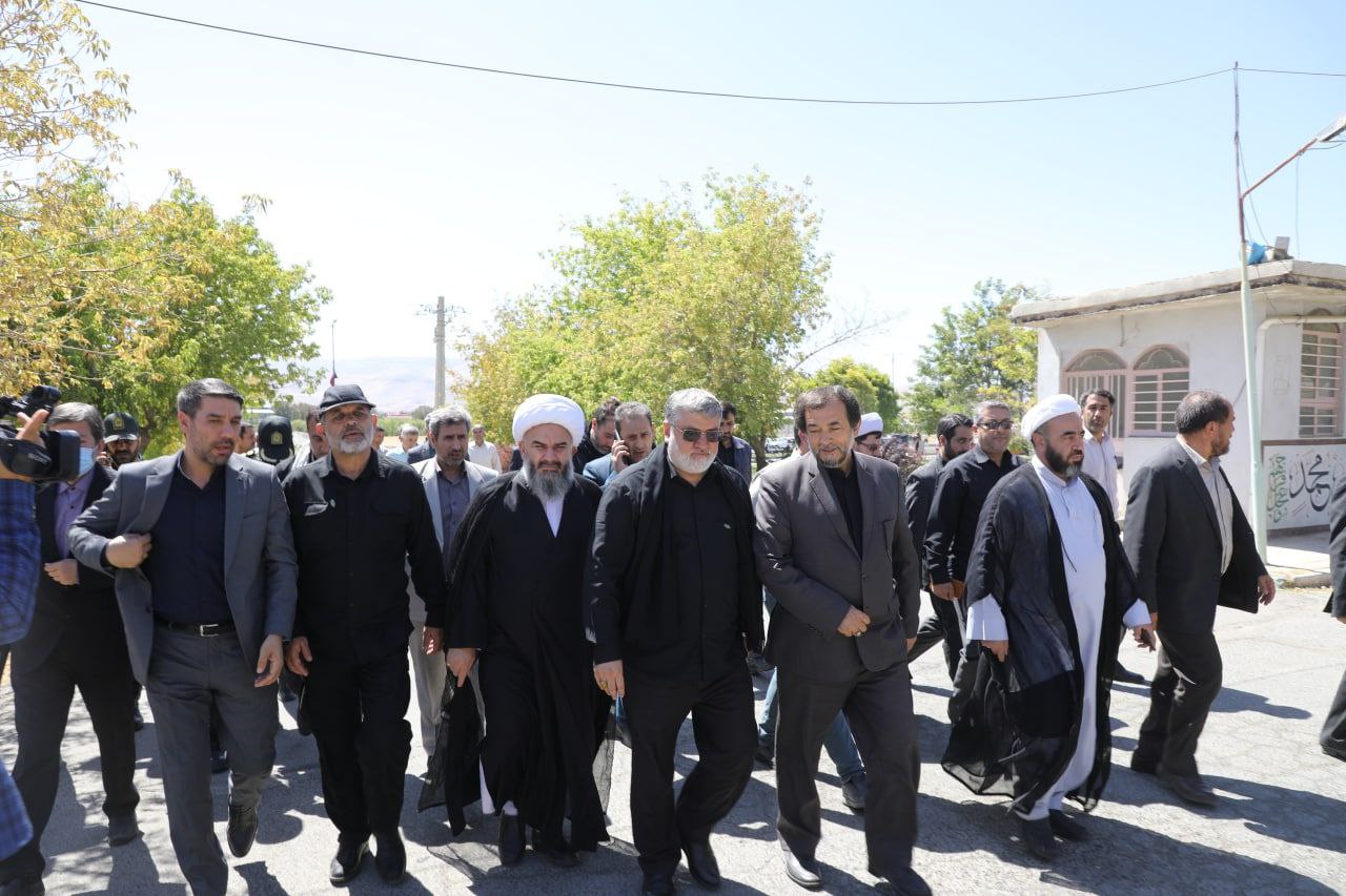 آلبوم تصویری / بازدید وزیر کشور از مرز تمرچین و روند خدمات رسانی به زائران اربعین