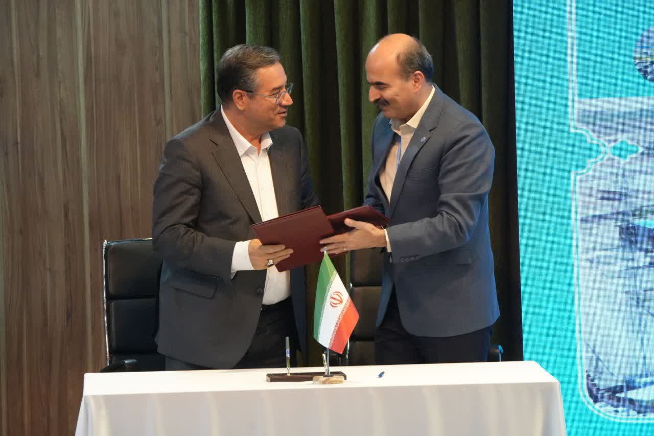 آلبوم تصویری / نشست رئیسجمهور پزشکیان با سرمایهگذاران و فعالان اقتصادی آذربایجانغربی