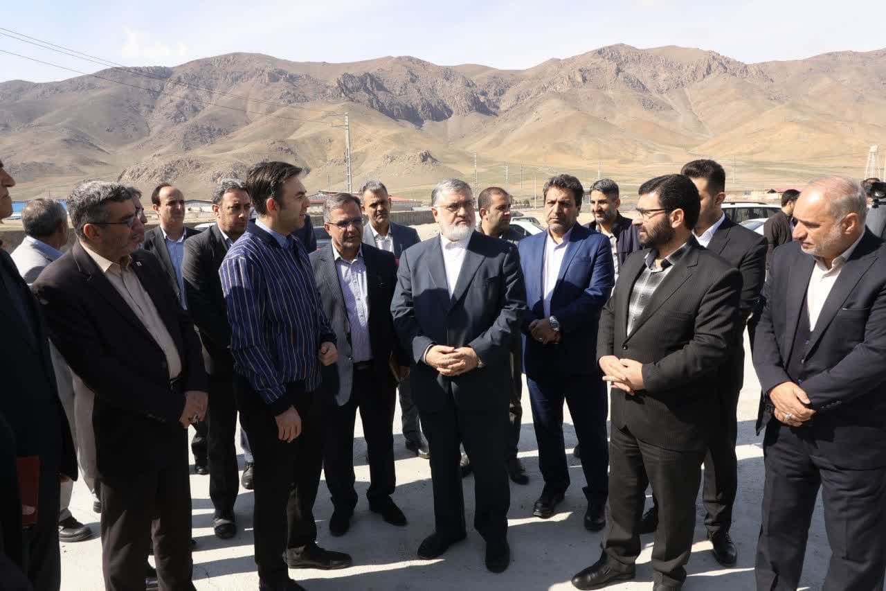 آلبوم تصویری / بازدید استاندار آذربایجان غربی از دو واحد تولیدی در حال ساخت در ارومیه